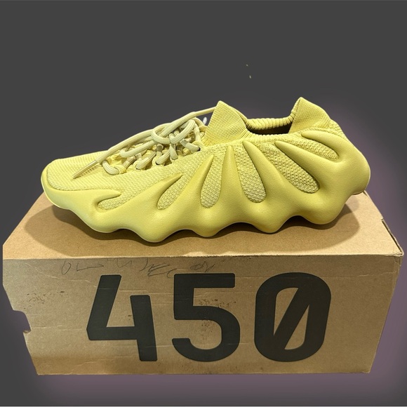 Yeezy Other - Yeezy 450